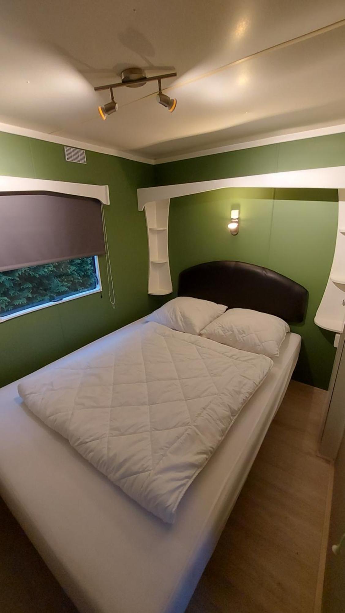 Familychalet De Schaapskooi, 6-Persons, Big Private Garden, Dogs Aloud Westergeest Eksteriør billede